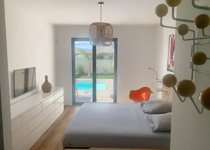 Plein Sud Villa *
